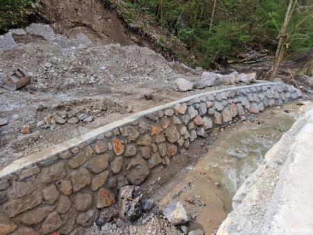 Sanacijska obnova vodotokov in hudournikov po poplavah (10)